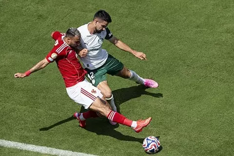 أحمد رمضان: سنتأهل من مباراة بورتو.. وواجهنا سوء حظ ضد إنتر ميامي وبالميراس